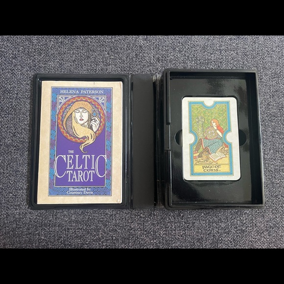 •1990 The Celtic Tarot by Courtney Davis Box Set Aquarian Press• - Picture 2 of 12